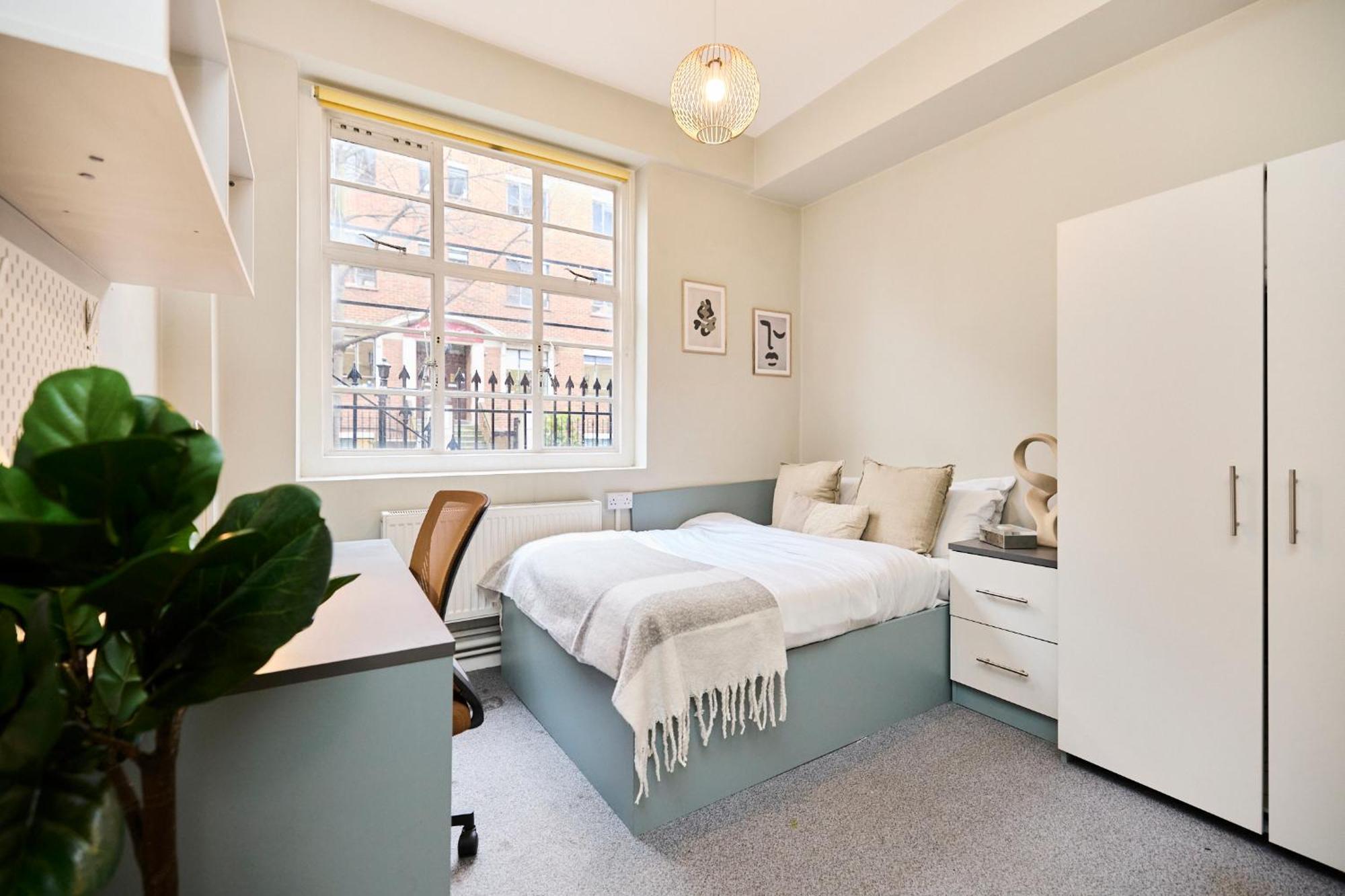 Louise House Hostel London Exterior photo