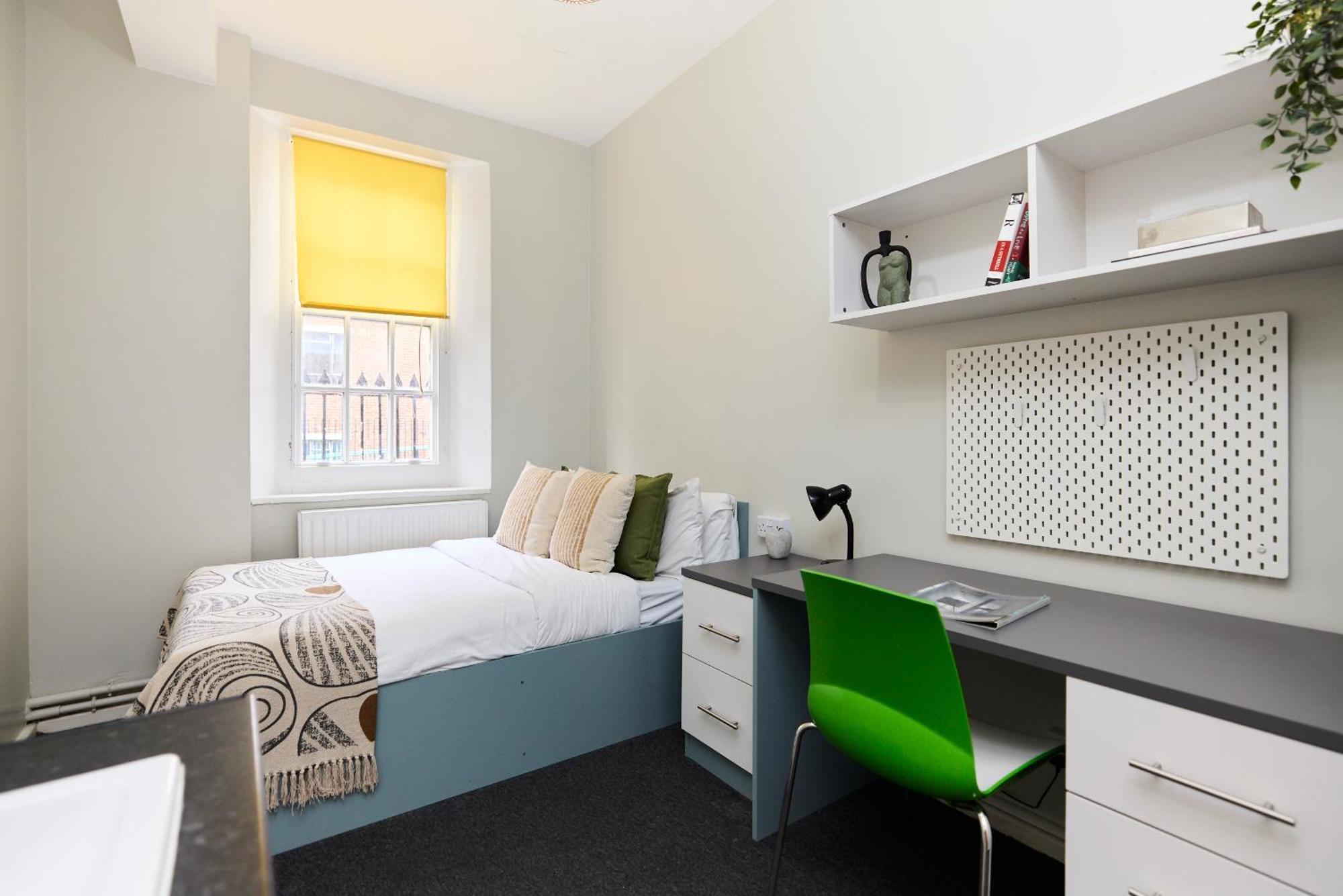 Louise House Hostel London Exterior photo